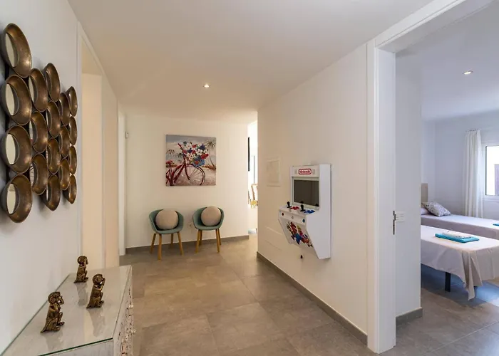 Aqualava 1 By Villa *