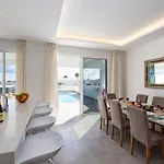 فيلة Aqualava 1 By بلايا بلانكا